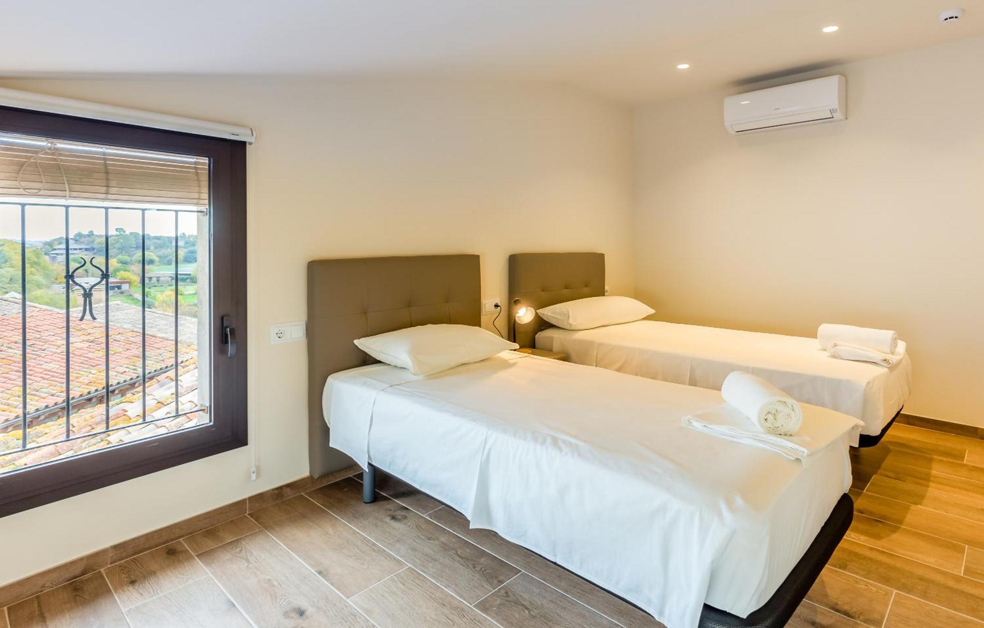 Can Cintet 3 Apartamento Con Terraza En Besalú Exterior foto